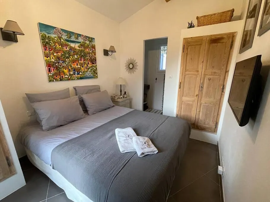 Luxueuse Villa Taha'A Classee 5 Etoiles Avec Piscine Chauffee Pour 8 Personnes - Le Beausset A 10 Mn Des Plages France