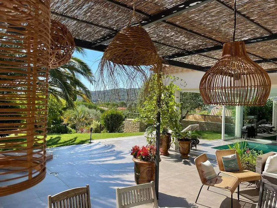Luxueuse Villa Taha'A Classee 5 Etoiles Avec Piscine Chauffee Pour 8 Personnes - Le Beausset A 10 Mn Des Plages France